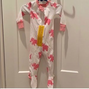 TBBC NWT elephant pjs